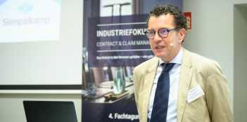 Vortrags- und Referentenvorstellung "Erfahrungen mit der Claim-Behandlung im internationalen Vergleich&ldquo;, Herr Tarek Salama. Urheber: Nicolas Det. Alle Nutzungsrechte bezahlt durch 1155PM consultants GmbH