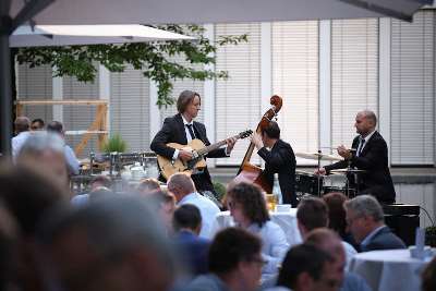 Abendveranstaltung "Beefing-up your Claims Management" im Rahmen der Fachtagung "INDUSTRIEFOKUS 2019: Contract & Claim Management" Abendveranstaltung "Beefing-up your Claims Management" im Rahmen der Fachtagung "INDUSTRIEFOKUS 2019: Contract & Claim Management"