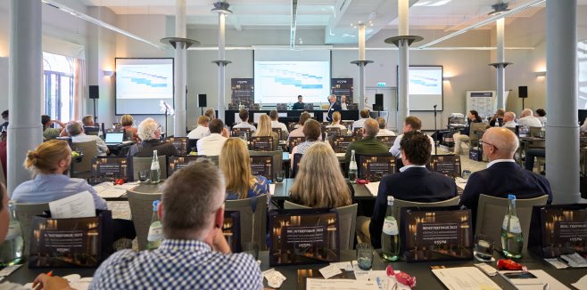 Fachtagung INDUSTRIEFOKUS 2024: Contract & Claim Management der 1155PM consultants GmbH. Den Spezialisten für kostenoptimierte industrielle Investitionsprojekte. Urheber: Nicolas Det. Alle Nutzungsrechte rechtmäßig erworben durch die 1155PM consultants GmbH Fachtagung INDUSTRIEFOKUS 2024: Contract & Claim Management der 1155PM consultants GmbH. Den Spezialisten für kostenoptimierte industrielle Investitionsprojekte. Urheber: Nicolas Det. Alle Nutzungsrechte rechtmäßig erworben durch die 1155PM consultants GmbH